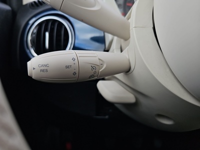 Fiat 500 1.0 Hybrid Cult 51 kW (70 CV) 18 Fiat 500 1.0 Hybrid Cult 51 kW (70 CV) 18