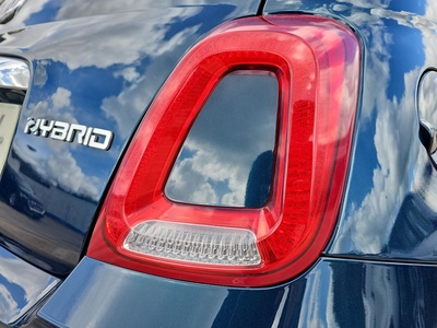 Fiat 500 1.0 Hybrid Cult 51 kW (70 CV) 17 Fiat 500 1.0 Hybrid Cult 51 kW (70 CV) 17