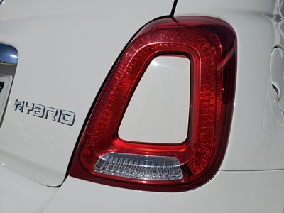 Fiat 500 1.0 Hybrid Dolcevita 51 kW (70 CV) 17 Fiat 500 1.0 Hybrid Dolcevita 51 kW (70 CV) 17