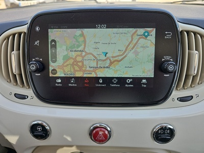 Fiat 500 1.0 Hybrid Dolcevita 51 kW (70 CV) 20 Fiat 500 1.0 Hybrid Dolcevita 51 kW (70 CV) 20