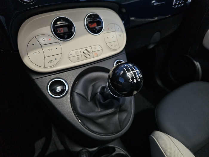 Fiat 500 1.0 Hybrid Dolcevita 51 kW (70 CV) Vehículo usado en Madrid Fiat 500 1.0 Hybrid Dolcevita 51 kW (70 CV) Vehículo usado en Madrid