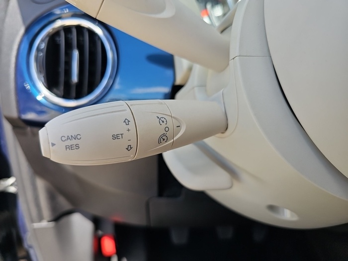 Fiat 500 1.0 Hybrid Dolcevita 51 kW (70 CV) Vehículo usado en Madrid Fiat 500 1.0 Hybrid Dolcevita 51 kW (70 CV) Vehículo usado en Madrid