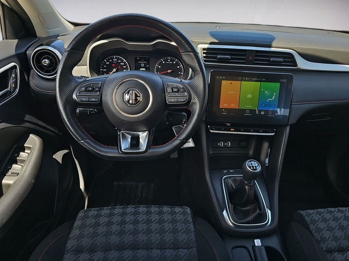 MG ZS 1.5 Comfort 78 kW (106 CV) Vehículo usado en Madrid MG ZS 1.5 Comfort 78 kW (106 CV) Vehículo usado en Madrid