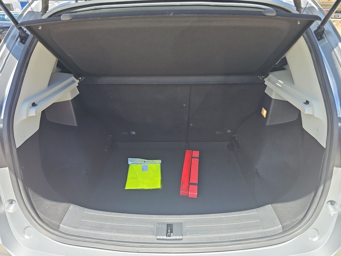 MG ZS 1.5 Comfort 78 kW (106 CV) Vehículo usado en Madrid MG ZS 1.5 Comfort 78 kW (106 CV) Vehículo usado en Madrid