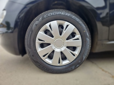 Fiat 500 1.0 Hybrid Cult 51 kW (70 CV) 13 Fiat 500 1.0 Hybrid Cult 51 kW (70 CV) 13