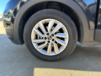 Volkswagen T-Cross Advance 1.0 TSI 81 kW (110 CV) DSG 13 Volkswagen T-Cross Advance 1.0 TSI 81 kW (110 CV) DSG 13