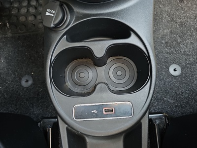 Fiat 500 1.0 Hybrid Cult 51 kW (70 CV) 19 Fiat 500 1.0 Hybrid Cult 51 kW (70 CV) 19