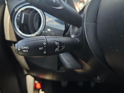 Fiat 500 1.0 Hybrid Dolcevita 51 kW (70 CV) 18 Fiat 500 1.0 Hybrid Dolcevita 51 kW (70 CV) 18