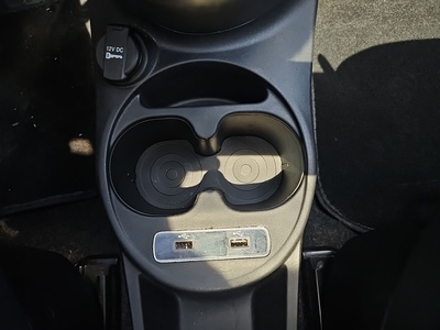 Fiat 500 1.0 Hybrid Dolcevita 51 kW (70 CV) 19 Fiat 500 1.0 Hybrid Dolcevita 51 kW (70 CV) 19