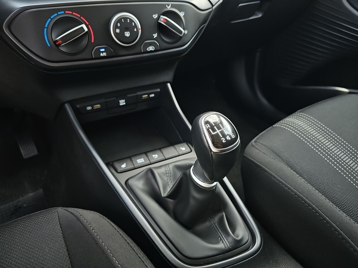 Hyundai i20 1.0 TGDI Klass 74 kW (100 CV) Vehículo usado en Madrid Hyundai i20 1.0 TGDI Klass 74 kW (100 CV) Vehículo usado en Madrid