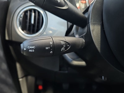 Fiat 500 1.0 Hybrid Dolcevita 51 kW (70 CV) 18 Fiat 500 1.0 Hybrid Dolcevita 51 kW (70 CV) 18