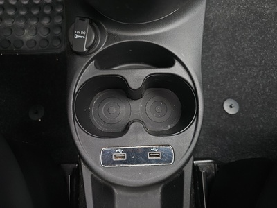 Fiat 500 1.0 Hybrid Dolcevita 51 kW (70 CV) 19 Fiat 500 1.0 Hybrid Dolcevita 51 kW (70 CV) 19