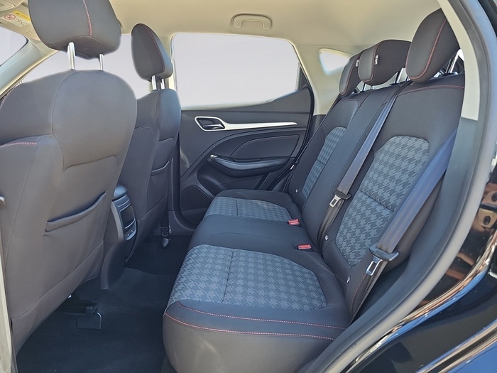 MG ZS 1.0T Comfort Auto 82 kW (111 CV) Vehículo usado en Madrid MG ZS 1.0T Comfort Auto 82 kW (111 CV) Vehículo usado en Madrid