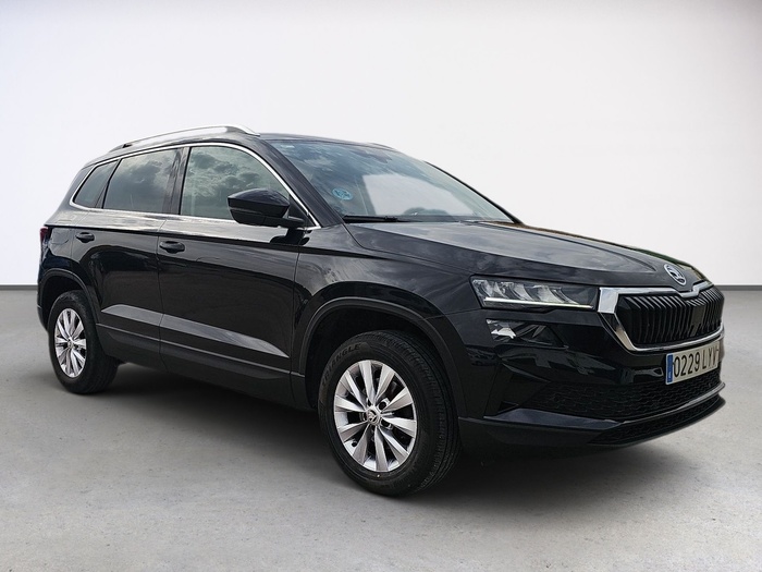 Skoda Karoq 1.0 TSI Ambition 81 kW (110 CV) Vehículo usado en Madrid Skoda Karoq 1.0 TSI Ambition 81 kW (110 CV) Vehículo usado en Madrid