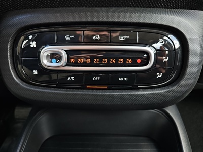 Smart ForFour EQ 60 kW (82 CV) 18 Smart ForFour EQ 60 kW (82 CV) 18