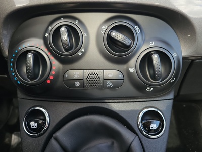 Fiat 500 1.0 Hybrid Dolcevita 51 kW (70 CV) 19 Fiat 500 1.0 Hybrid Dolcevita 51 kW (70 CV) 19