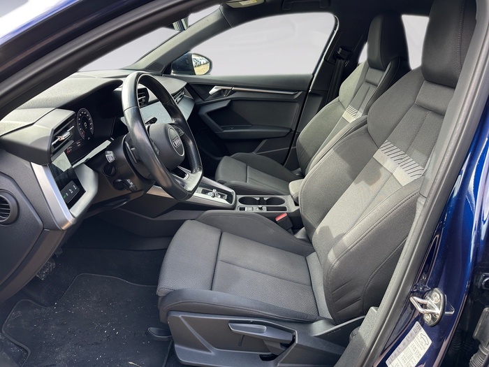 Audi A3 Sportback S line 35 TDI 110 kW (150 CV) S tronic Vehículo usado en Madrid Audi A3 Sportback S line 35 TDI 110 kW (150 CV) S tronic Vehículo usado en Madrid