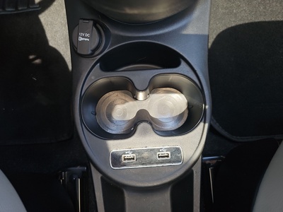 Fiat 500 1.0 Hybrid Dolcevita 51 kW (70 CV) 19 Fiat 500 1.0 Hybrid Dolcevita 51 kW (70 CV) 19