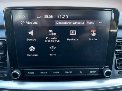 Kia Stonic 1.2 DPi Concept 62 kW (84 CV) 15 Kia Stonic 1.2 DPi Concept 62 kW (84 CV) 15