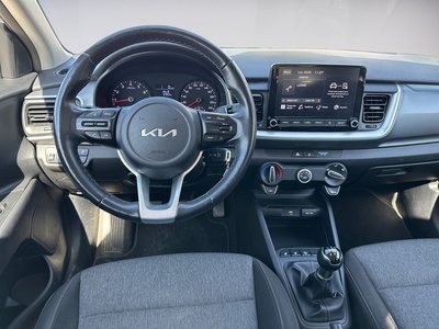 Kia Stonic 1.2 DPi Concept 62 kW (84 CV) 9 Kia Stonic 1.2 DPi Concept 62 kW (84 CV) 9