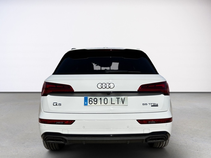 Audi Q5 TFSIe Black Line 55 TFSIe quattro 270 kW (367 CV) S tronic Vehículo usado en Madrid Audi Q5 TFSIe Black Line 55 TFSIe quattro 270 kW (367 CV) S tronic Vehículo usado en Madrid