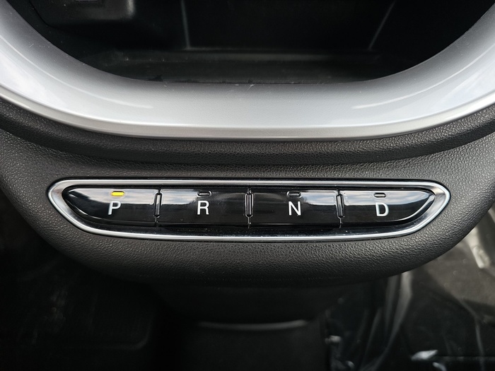 Fiat 500 Electrico 500 Icon Hb 320km 85 kW (118 CV) Vehículo usado en Madrid Fiat 500 Electrico 500 Icon Hb 320km 85 kW (118 CV) Vehículo usado en Madrid