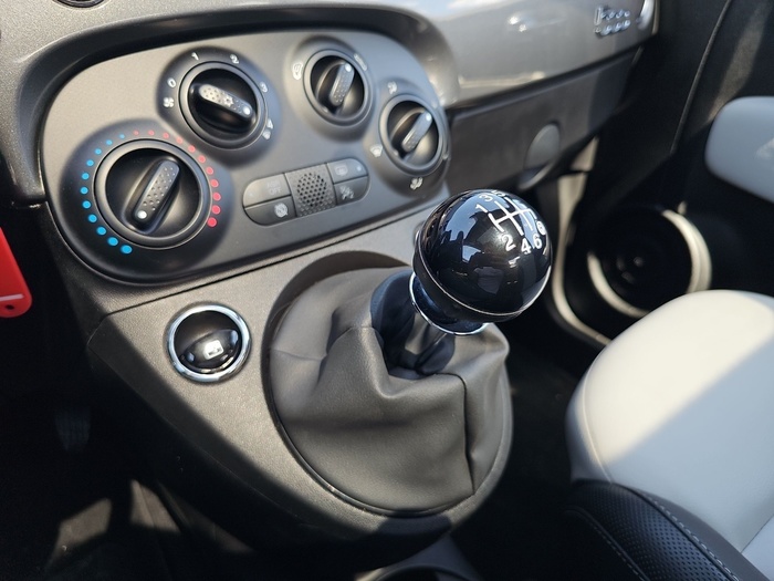 Fiat 500 1.0 Hybrid Dolcevita 51 kW (70 CV) Vehículo usado en Madrid Fiat 500 1.0 Hybrid Dolcevita 51 kW (70 CV) Vehículo usado en Madrid