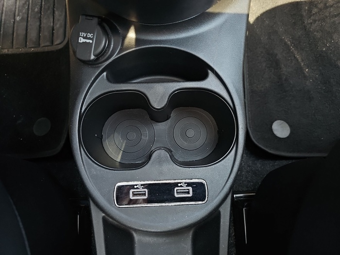 Fiat 500 1.0 Hybrid Dolcevita 51 kW (70 CV) Vehículo usado en Madrid Fiat 500 1.0 Hybrid Dolcevita 51 kW (70 CV) Vehículo usado en Madrid