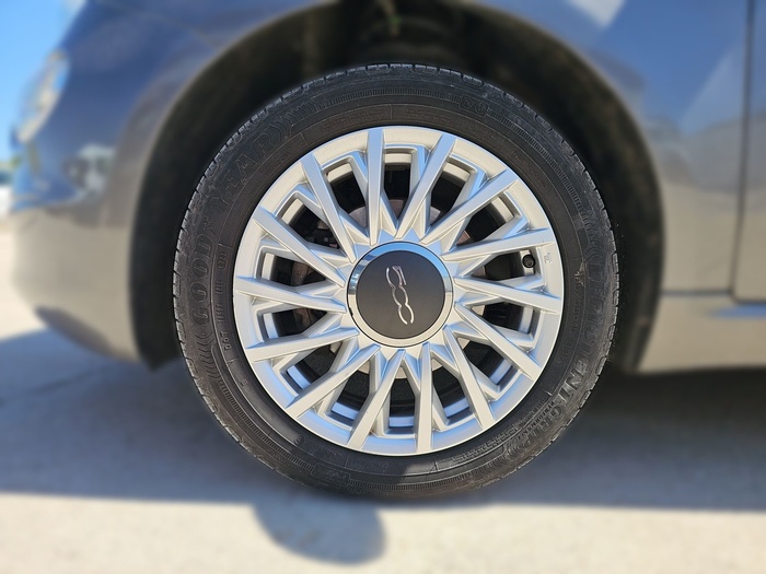 Fiat 500 1.0 Hybrid Dolcevita 51 kW (70 CV) Vehículo usado en Madrid Fiat 500 1.0 Hybrid Dolcevita 51 kW (70 CV) Vehículo usado en Madrid