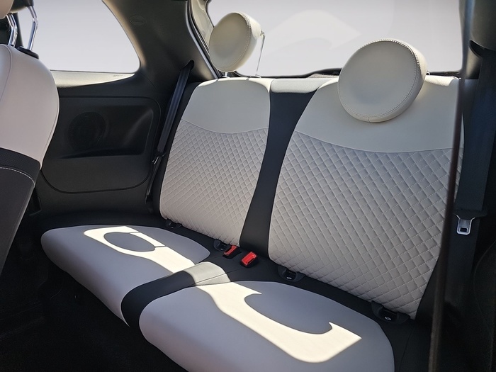 Fiat 500 1.0 Hybrid Dolcevita 51 kW (70 CV) Vehículo usado en Madrid Fiat 500 1.0 Hybrid Dolcevita 51 kW (70 CV) Vehículo usado en Madrid