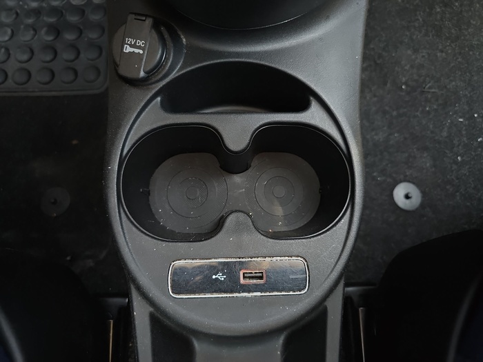 Fiat 500 1.0 Hybrid Cult 51 kW (70 CV) Vehículo usado en Madrid Fiat 500 1.0 Hybrid Cult 51 kW (70 CV) Vehículo usado en Madrid