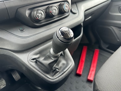 Renault Trafic Furgon L1H1 Blue dCi 81 Kw (110 CV) 14 Renault Trafic Furgon L1H1 Blue dCi 81 Kw (110 CV) 14