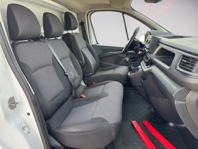 Renault Trafic Furgon L1H1 Blue dCi 81 Kw (110 CV) 12 Renault Trafic Furgon L1H1 Blue dCi 81 Kw (110 CV) 12