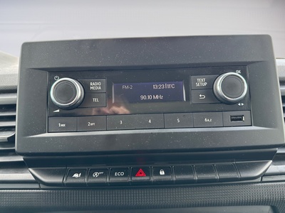 Renault Trafic Furgon L1H1 Blue dCi 81 Kw (110 CV) 15 Renault Trafic Furgon L1H1 Blue dCi 81 Kw (110 CV) 15