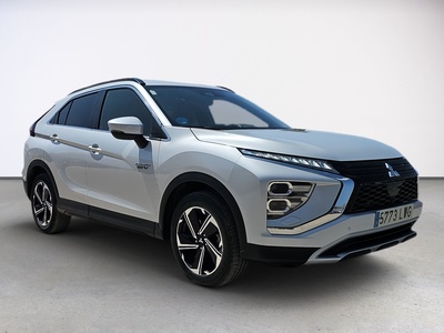 Mitsubishi Eclipse Cross 2.4 PHEV Kaiteki 4WD Auto 138 kW (188 CV) 3 Mitsubishi Eclipse Cross 2.4 PHEV Kaiteki 4WD Auto 138 kW (188 CV) 3