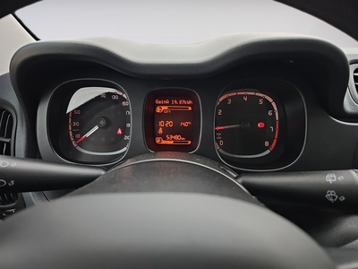 Fiat Panda 1.0 Hybrid GSE 51 kW (70 CV) 10 Fiat Panda 1.0 Hybrid GSE 51 kW (70 CV) 10