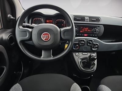 Fiat Panda 1.0 Hybrid GSE 51 kW (70 CV) 9 Fiat Panda 1.0 Hybrid GSE 51 kW (70 CV) 9