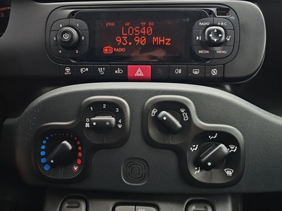 Fiat Panda 1.0 Hybrid GSE 51 kW (70 CV) 15 Fiat Panda 1.0 Hybrid GSE 51 kW (70 CV) 15