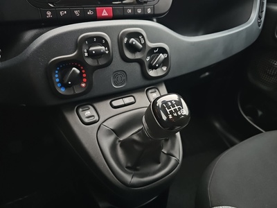 Fiat Panda 1.0 Hybrid GSE 51 kW (70 CV) 14 Fiat Panda 1.0 Hybrid GSE 51 kW (70 CV) 14