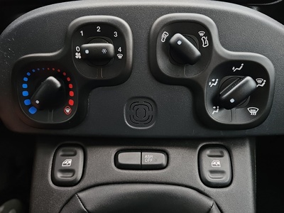 Fiat Panda 1.0 Hybrid GSE 51 kW (70 CV) 19 Fiat Panda 1.0 Hybrid GSE 51 kW (70 CV) 19