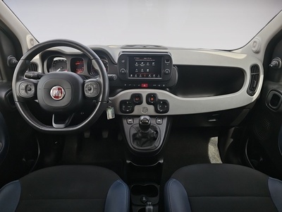 Fiat Panda 1.0 Gse City Cross 51 kW (70 CV) 8 Fiat Panda 1.0 Gse City Cross 51 kW (70 CV) 8