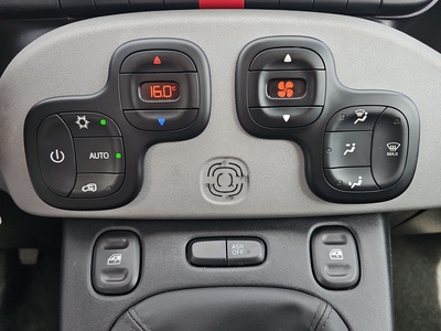 Fiat Panda 1.0 Gse City Cross 51 kW (70 CV) 18 Fiat Panda 1.0 Gse City Cross 51 kW (70 CV) 18