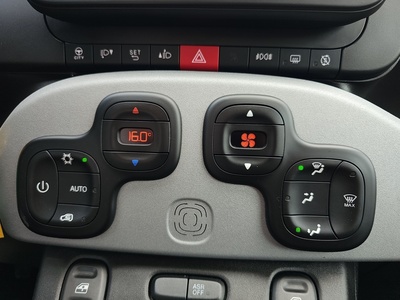 Fiat Panda 1.0 Gse City Cross 51 kW (70 CV) 19 Fiat Panda 1.0 Gse City Cross 51 kW (70 CV) 19