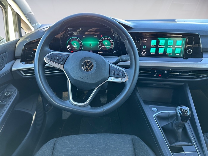 Volkswagen Golf Life 1.5 TSI 96 kW (130 CV) Vehículo usado en Madrid Volkswagen Golf Life 1.5 TSI 96 kW (130 CV) Vehículo usado en Madrid