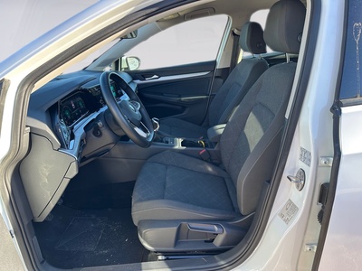 Volkswagen Golf Life 1.5 TSI 96 kW (130 CV) 11 Volkswagen Golf Life 1.5 TSI 96 kW (130 CV) 11