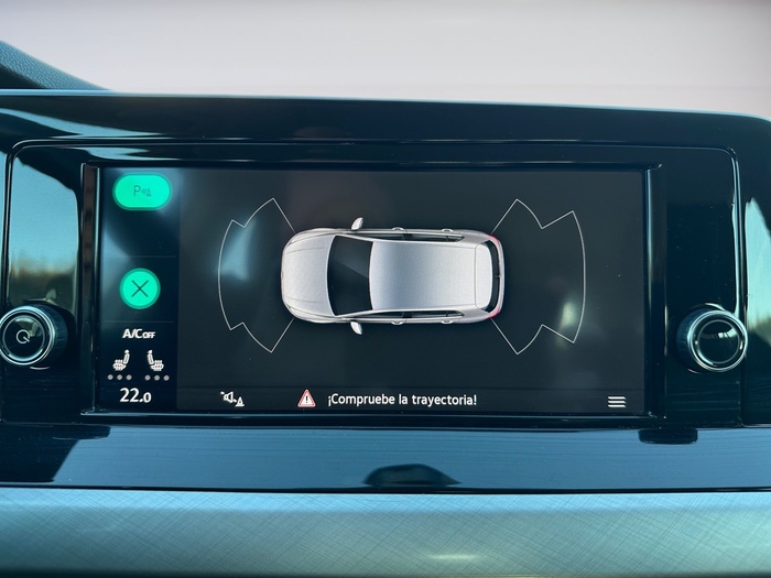 Volkswagen Golf Life 1.5 TSI 96 kW (130 CV) Vehículo usado en Madrid Volkswagen Golf Life 1.5 TSI 96 kW (130 CV) Vehículo usado en Madrid