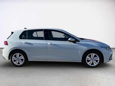 Volkswagen Golf Life 1.5 TSI 96 kW (130 CV) 4 Volkswagen Golf Life 1.5 TSI 96 kW (130 CV) 4