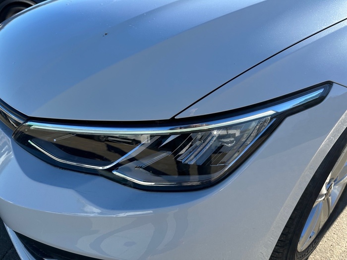 Volkswagen Golf Life 1.5 TSI 96 kW (130 CV) Vehículo usado en Madrid Volkswagen Golf Life 1.5 TSI 96 kW (130 CV) Vehículo usado en Madrid