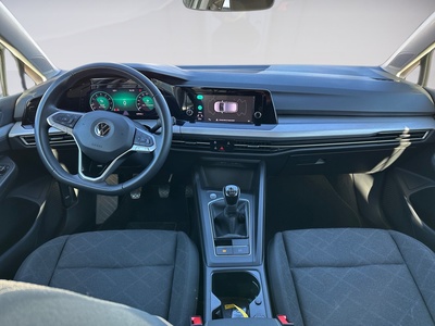 Volkswagen Golf Life 1.5 TSI 96 kW (130 CV) 8 Volkswagen Golf Life 1.5 TSI 96 kW (130 CV) 8