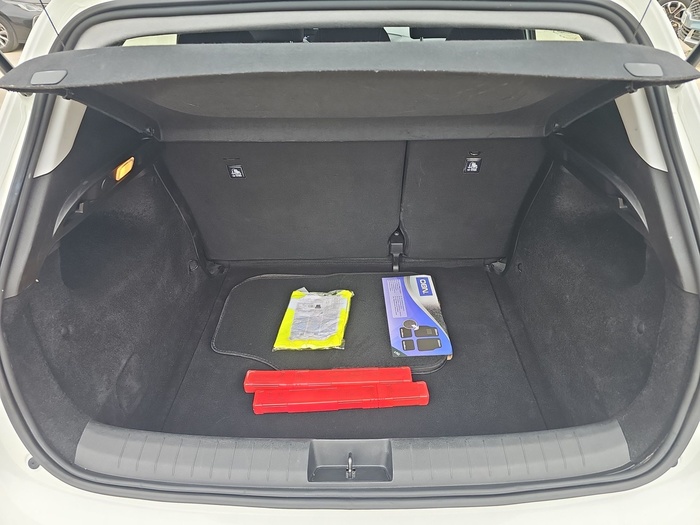 Fiat Tipo 1.0 City Cross 74 kW (101 CV) Vehículo usado en Madrid Fiat Tipo 1.0 City Cross 74 kW (101 CV) Vehículo usado en Madrid